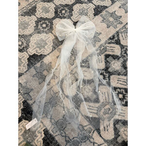 NWT Petal & Pup White Bridal Hair Bow - Faux Pearl Detail - Wedding Accessory